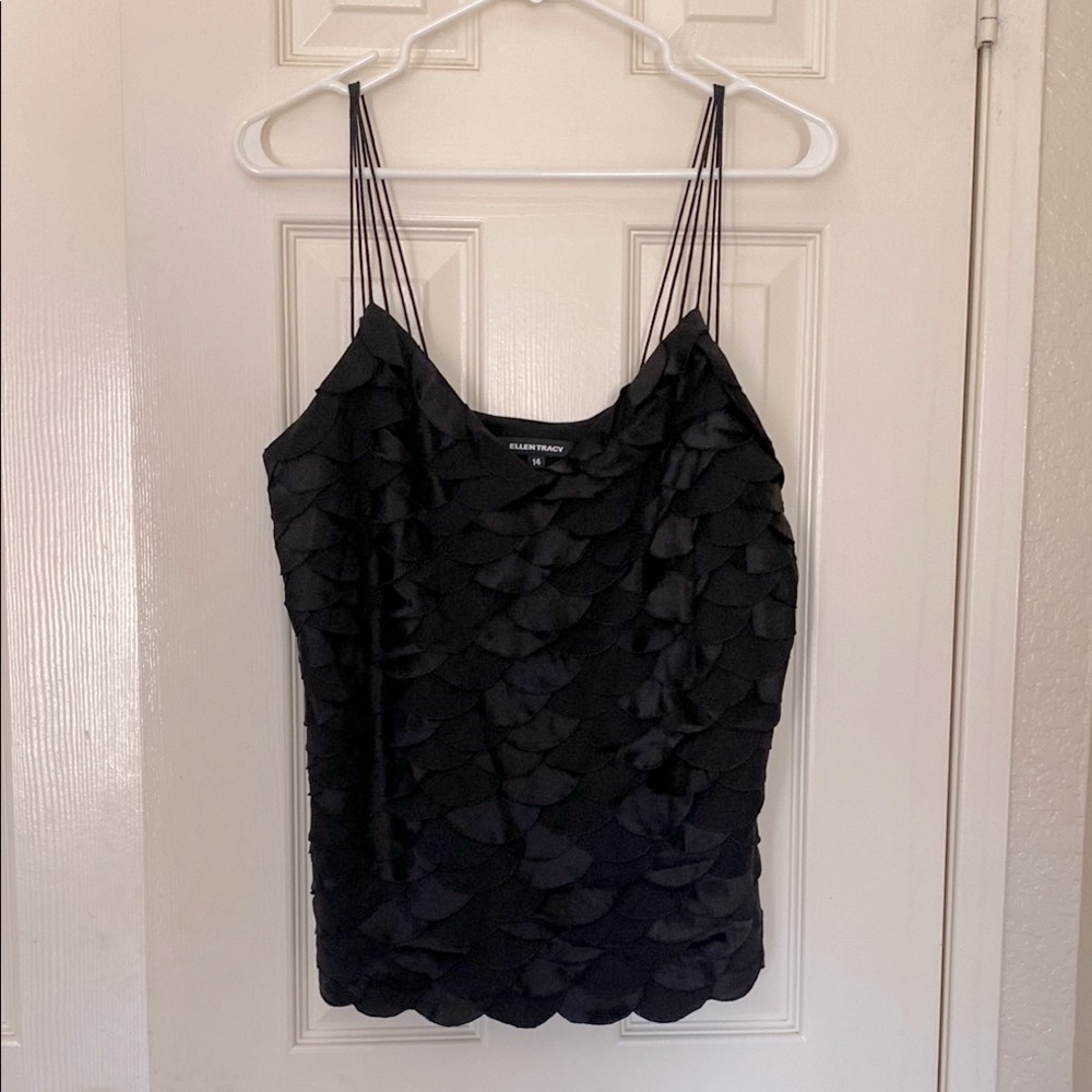 Ellen Tracy Elegant Black Scalloped Blouse size 12-14
